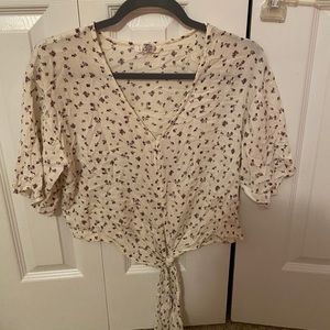 tillys off white flower pattern blouse